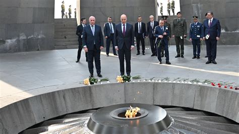 S­ö­z­d­e­ ­E­r­m­e­n­i­ ­s­o­y­k­ı­r­ı­m­ı­ ­a­n­ı­t­ı­ ­g­i­r­i­ş­i­m­i­